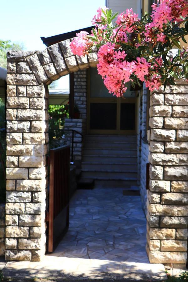 Family Rooms Moela Umag Ngoại thất bức ảnh